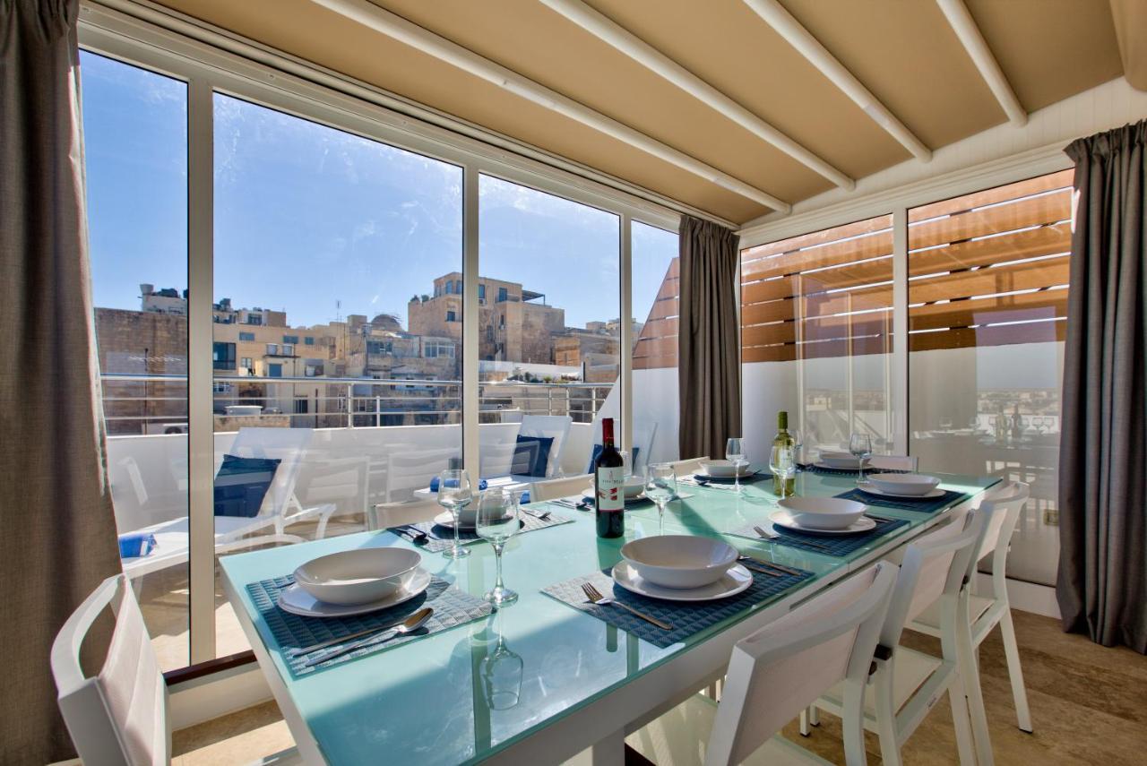 Valletta Luxury 4-Bedroom Duplex With Stunning Sea Views Private Terrace And Jacuzzi Eksteriør bilde
