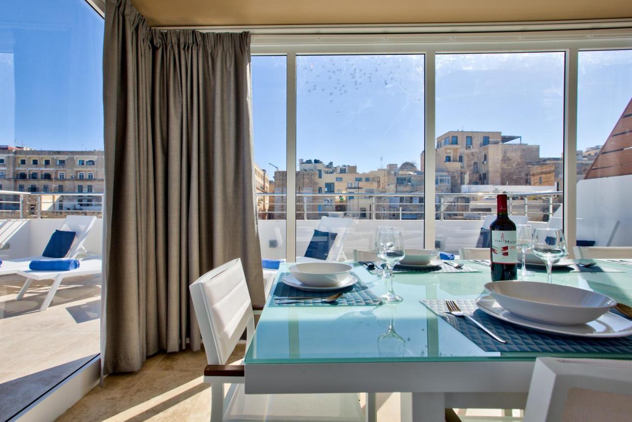 Valletta Luxury 4-Bedroom Duplex With Stunning Sea Views Private Terrace And Jacuzzi Eksteriør bilde